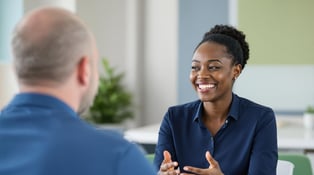woman-having-empathetic-conversation-with-man